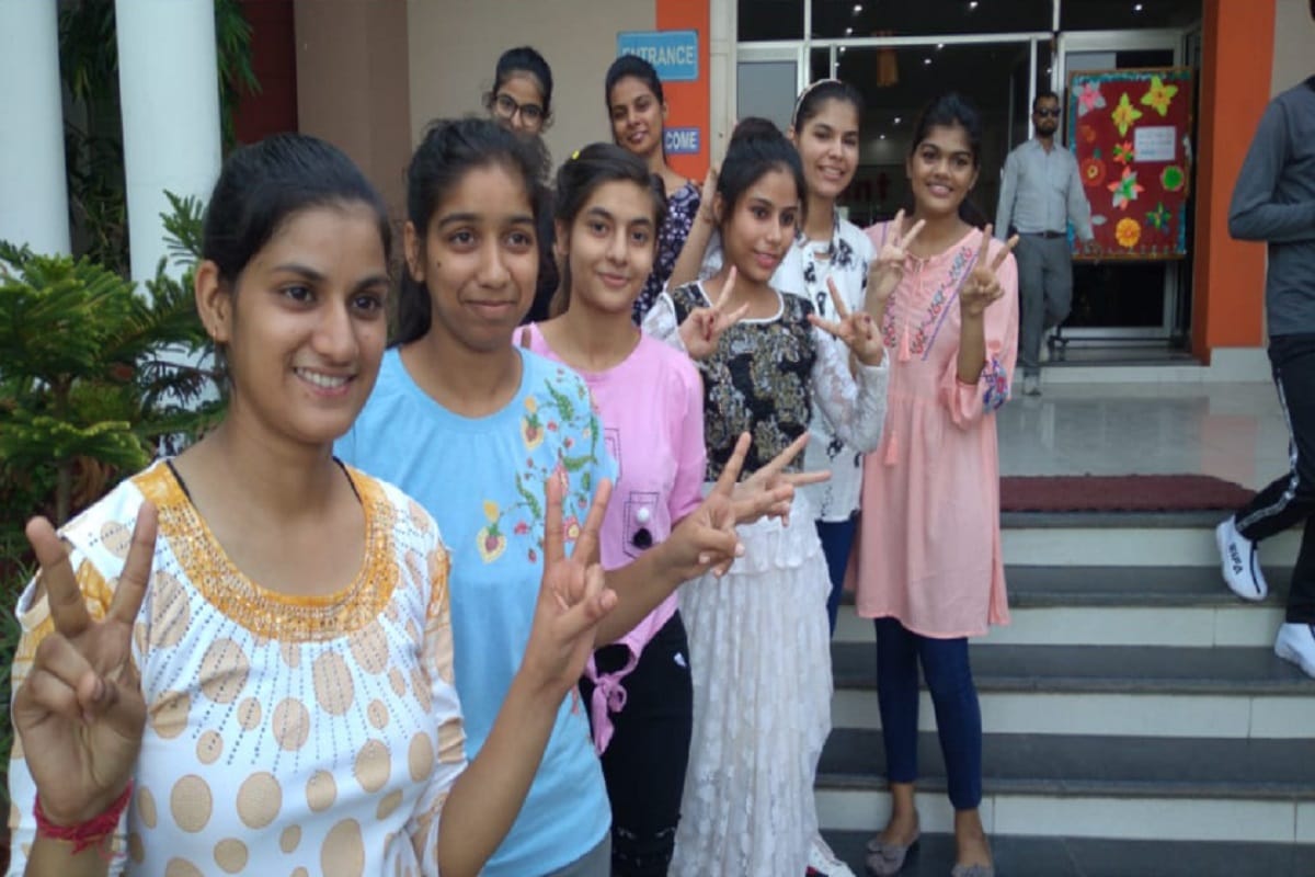 cbse class 12th result 2020: These students in the districts of western UP are very happy to bring good numbers