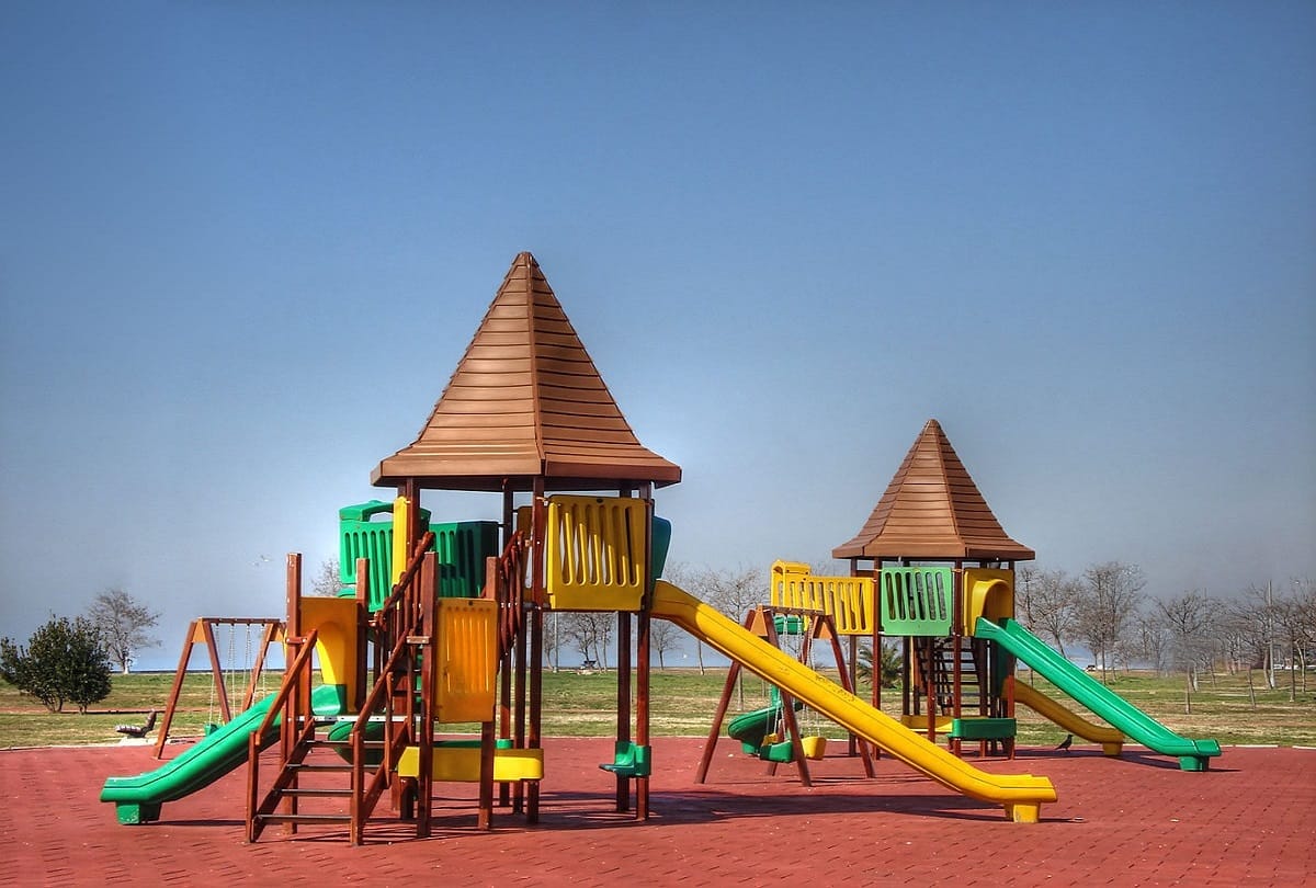 Yamuna Authority to develop childrens park in greater noida sector 32