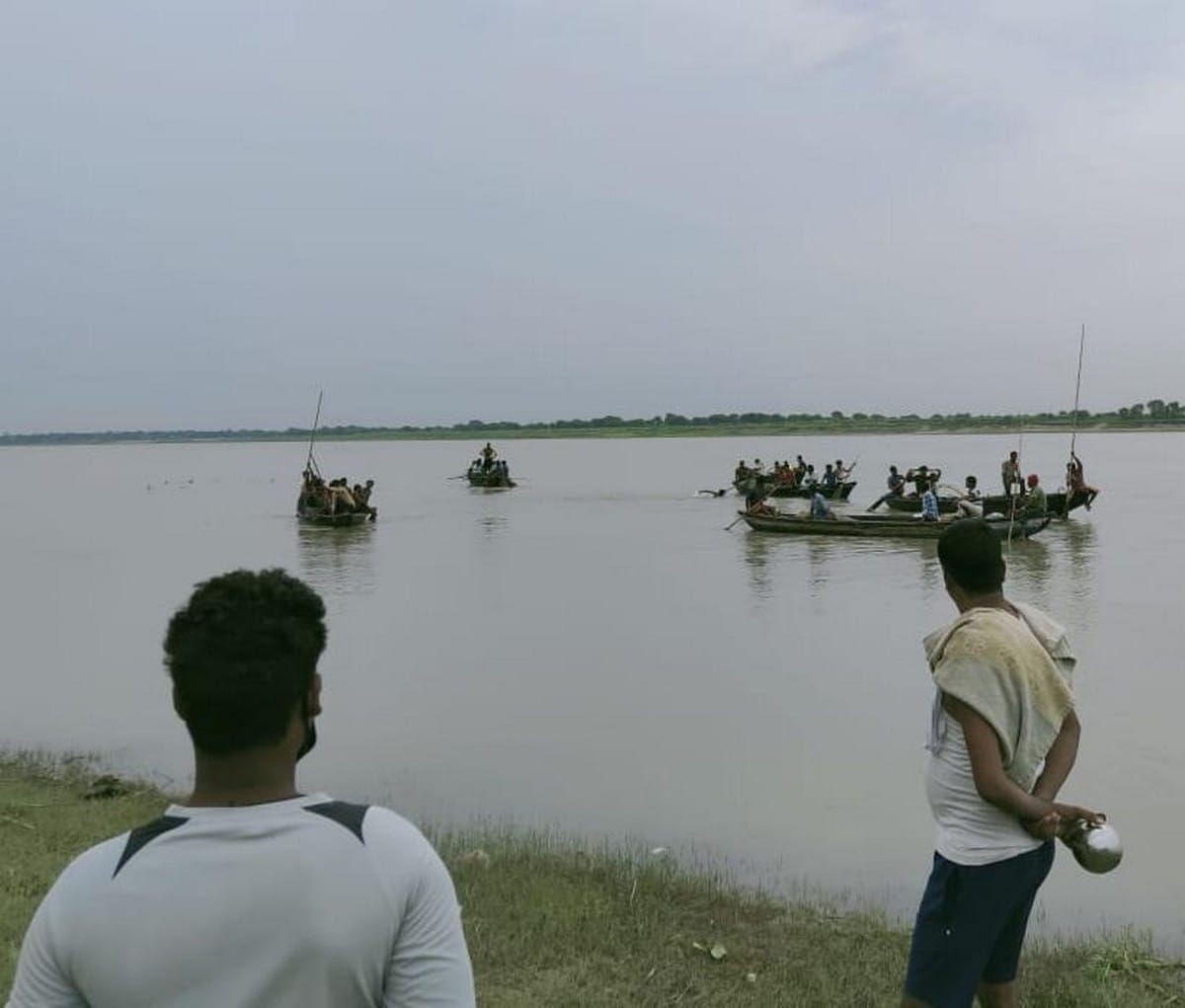 Sawan 2020 second Monday two friends drowned in Varanasi to take a bath in Ganga body recovered