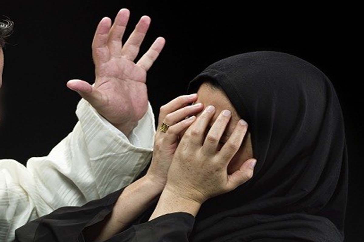 Husband talaq wife for not getting one lakh in dowry in Varanasi