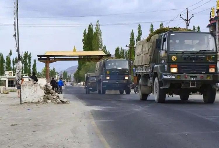 Eastern Ladakh: एलएसी पर अचानक बढ़ी हलचल, गलवां घाटी में भारतीय सेना ने तेज की गश्त