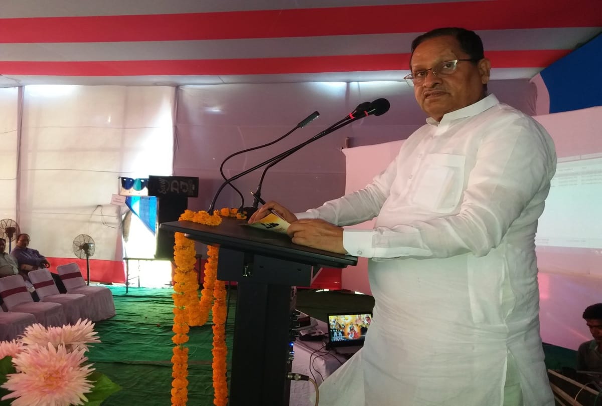 Chairman of Bihar Legislative Council Awadhesh Narayan discharged from patna aiims after recovering from coronavirus infection