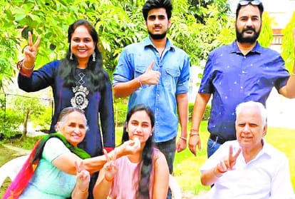 CBSE result 2020: Gurveen Kaur is the state topper with 99.8% marks In Punjab