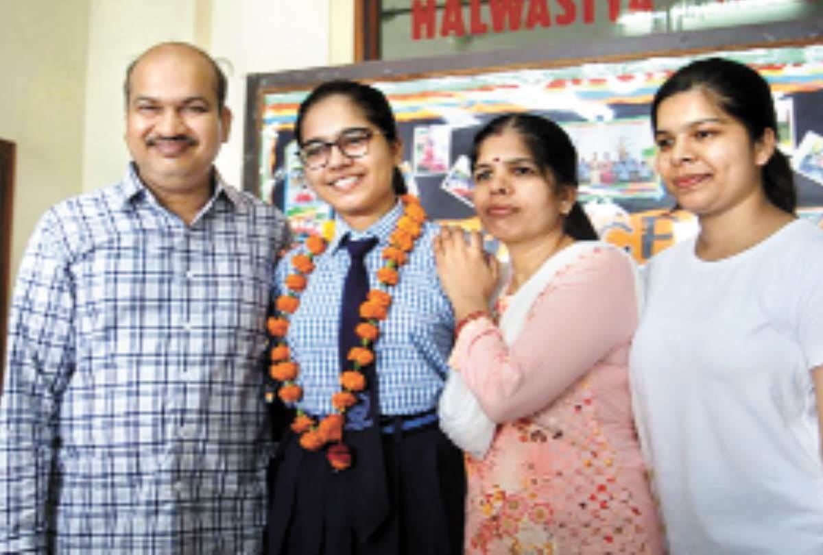 CBSE Results 2020: 12th topper Divyanshi Jain wants to do research in history