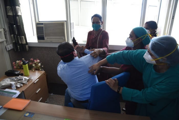 Molestation, Doctor Beats Up by Staff Nurses of General Hospital Panchkula