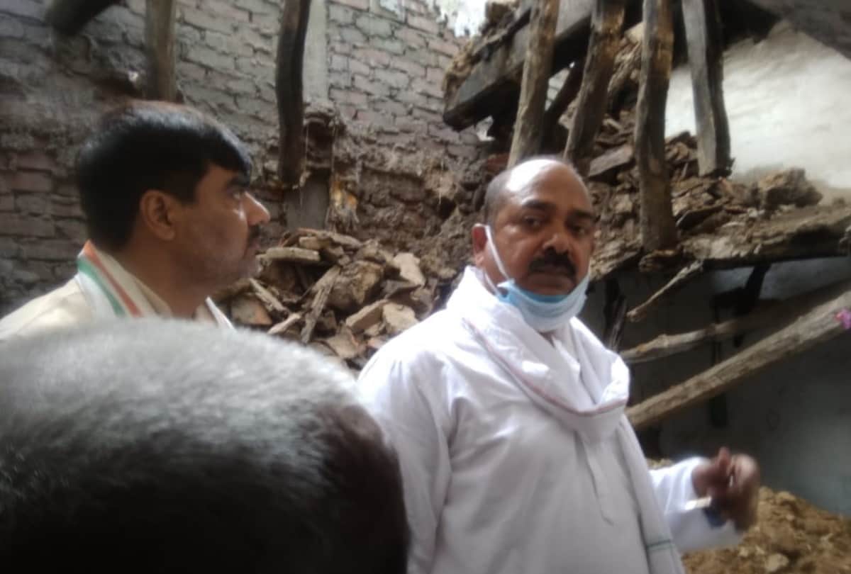 Former MLA Haridwar Pandey homeless after falling house of rag