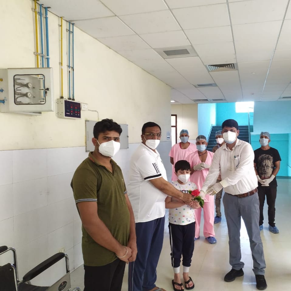 13 new corona infected including sub inspector