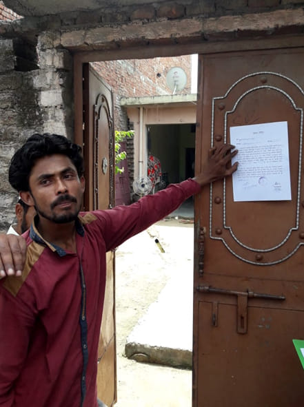 77 illegal occupants stirred up by SDM Sadar's notice