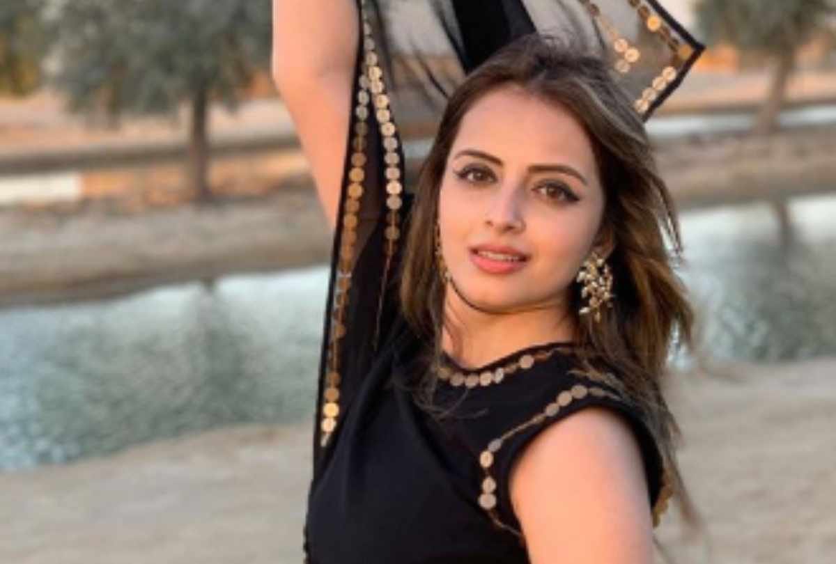 Ishqbaaz fame actress Shrenu Parikh tests Covid 19 positive