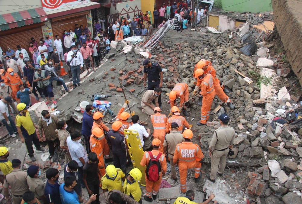 Dehradun House collapse Incidence: Pregnant Woman killed before Two day Birth a child, Photos