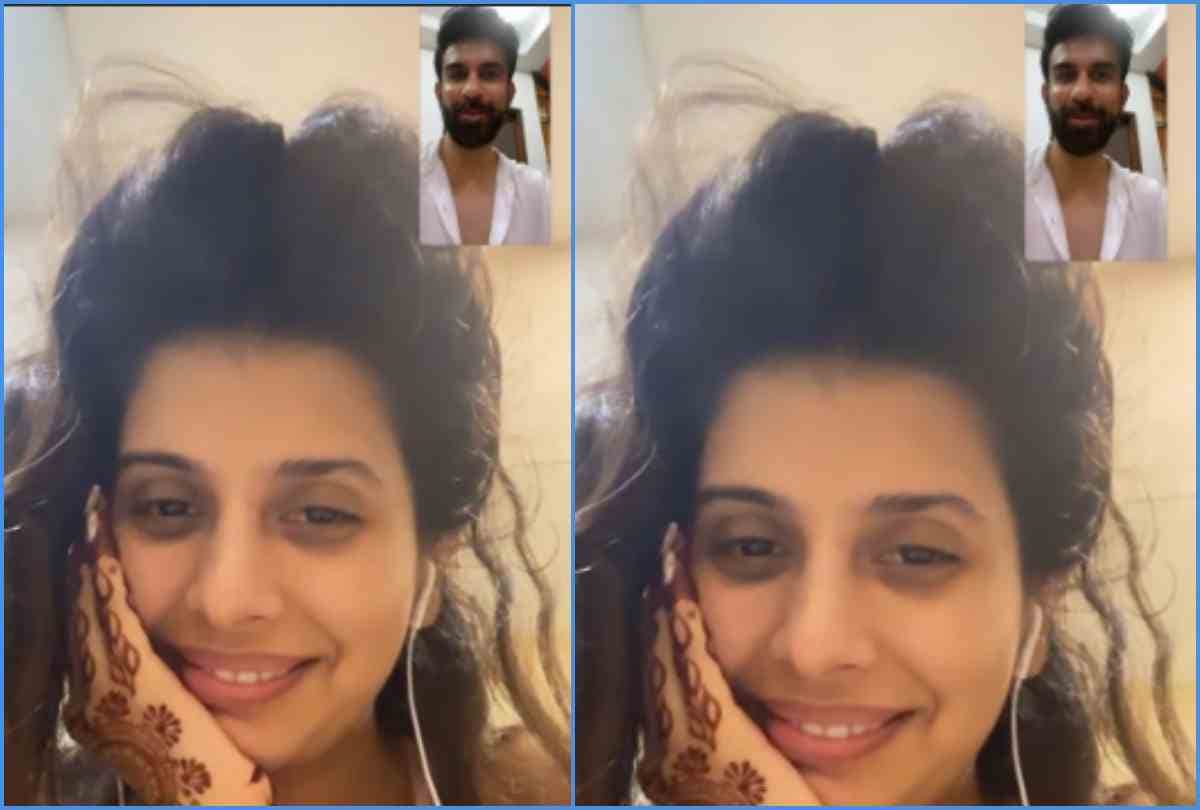 Sushmita Sen brother Rajeev sen shares video call screenshot with wife Charu asopa
