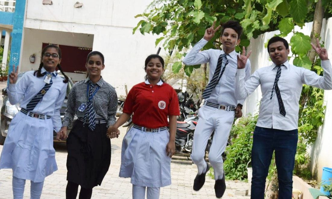 seebeeesee dasaveen mein chhae kshitij, ansh, priyam