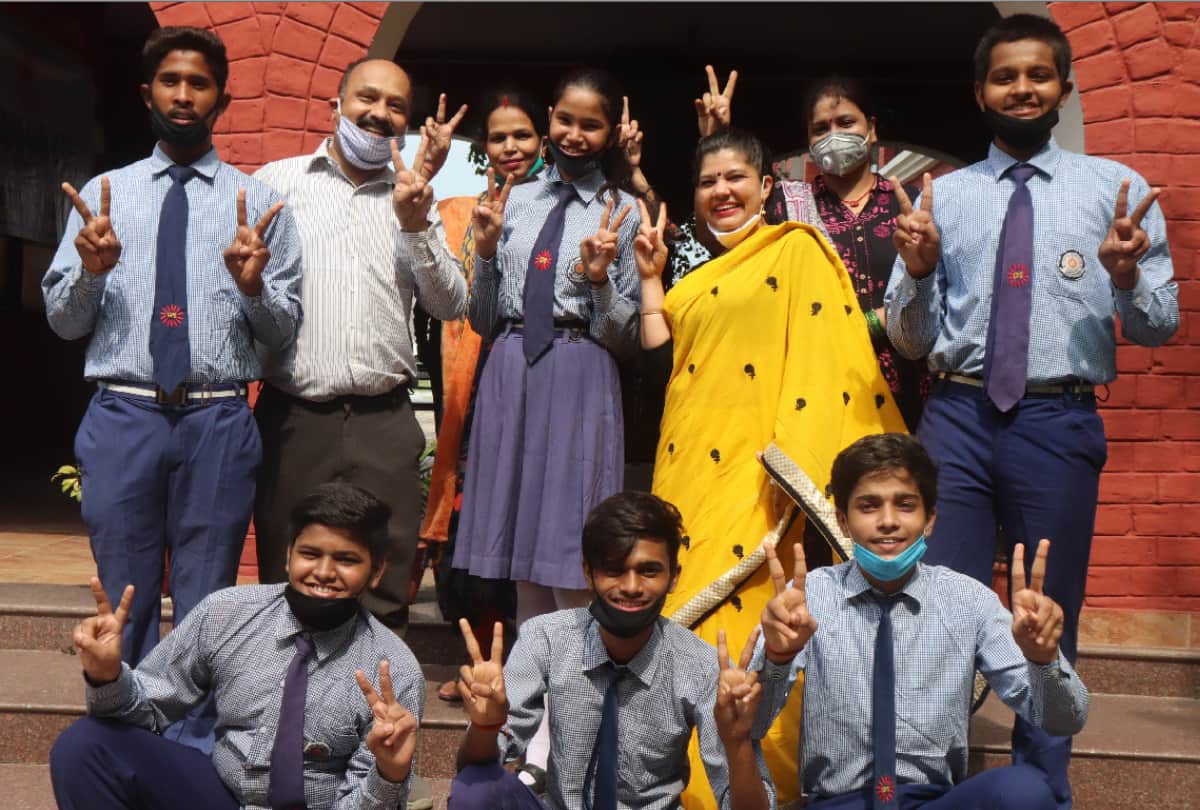 CBSE Board result 2020 Gorakhpur Girls Top in Board exam