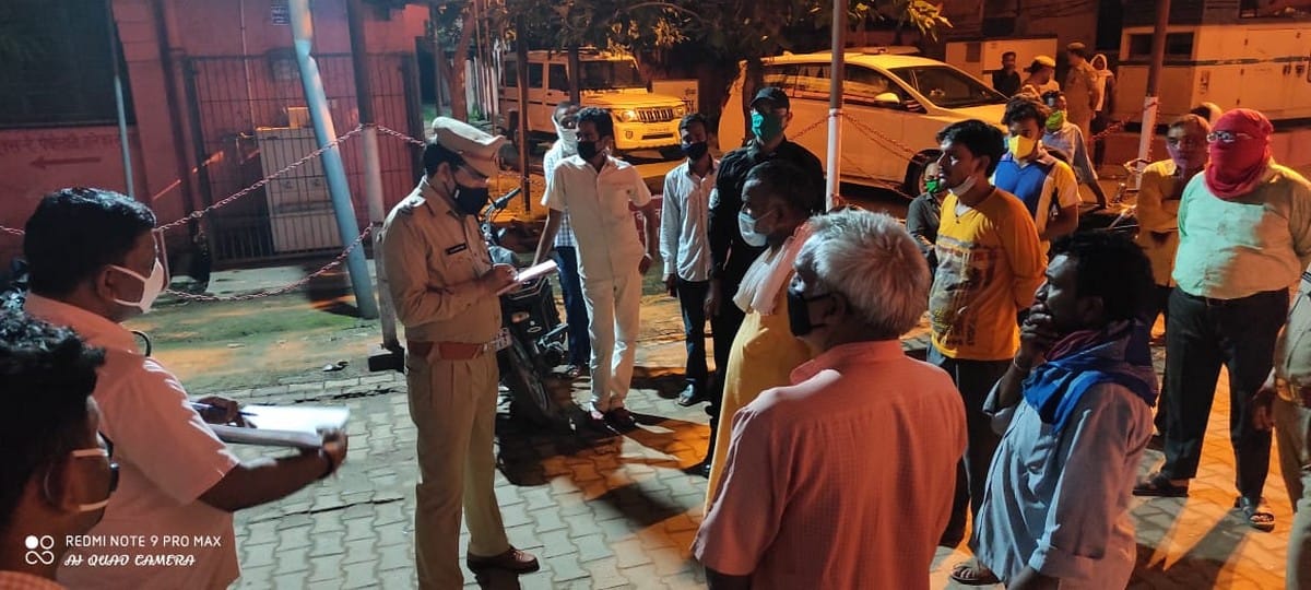 Criminals attack on bjp district minister family stabbed woman died three injured in mirzapur up
