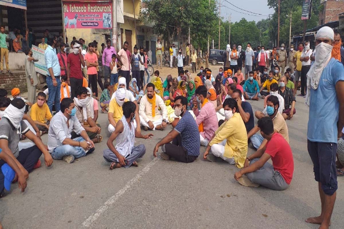 sevadar death Case, family refusal to funeral, faimily make road jam with dead body