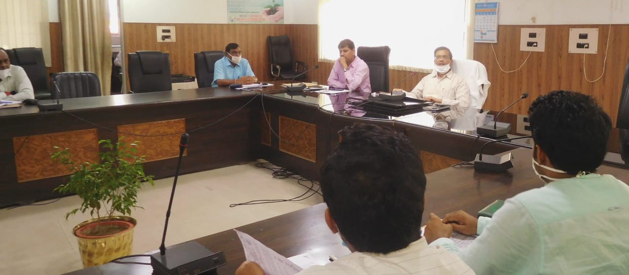 Hathras: Data feed of only 1737 workers out of 10 thousand