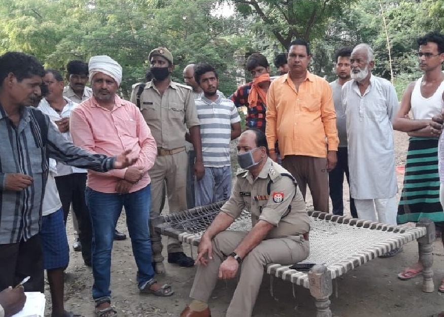 Jaunpur: Four children drowned while taking a bath in a pit, two dead brothers died, two referred to Prayagraj