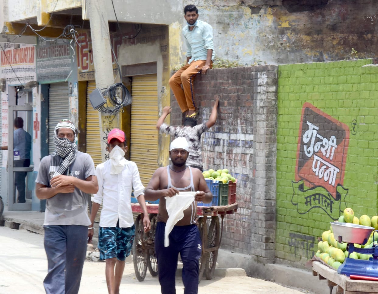 lockdown in sambhal