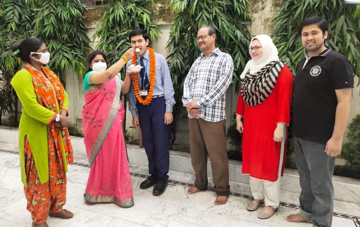 Anas Mustafa of Amrit Public School waved in the district