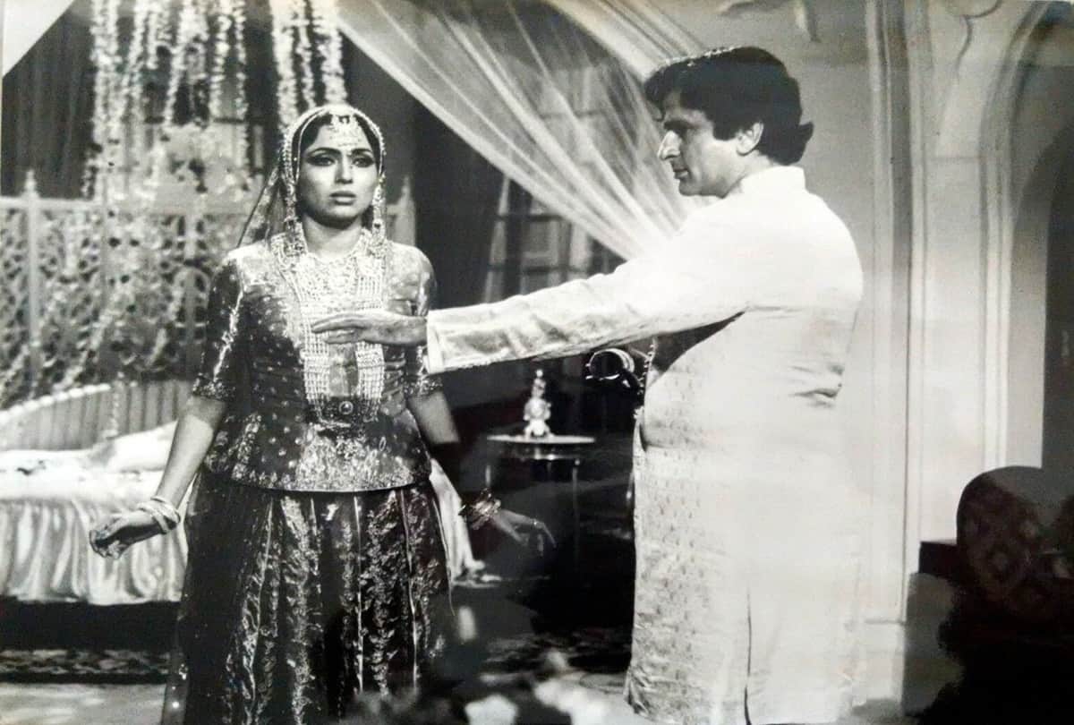 ghunghroo this day that year series by pankaj shukla 15 july 1983 bioscope shashi Kapoor smita patil Amitabh Bachchan