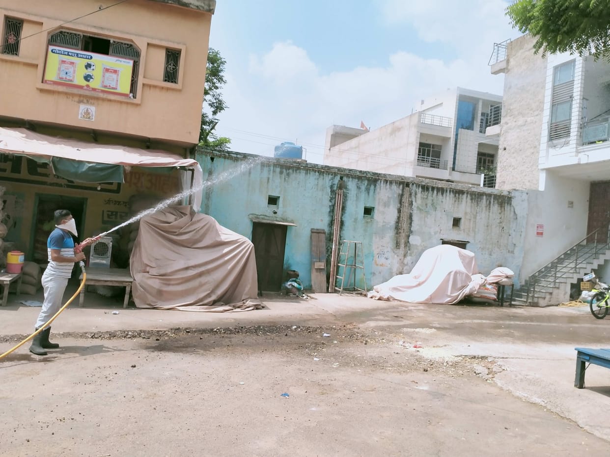woman and tailor corona positive in anajmandi
