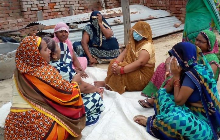 The couple was strangled to death in Bijnor