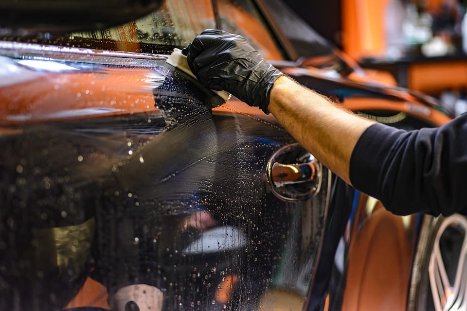 Can car registration be canceled by getting the artwork done on the body of the car? Here is the answer