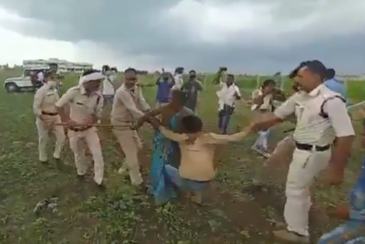 shivraj singh chouhan remove guna sp collector gave order of high level investigation kamalnath question govt