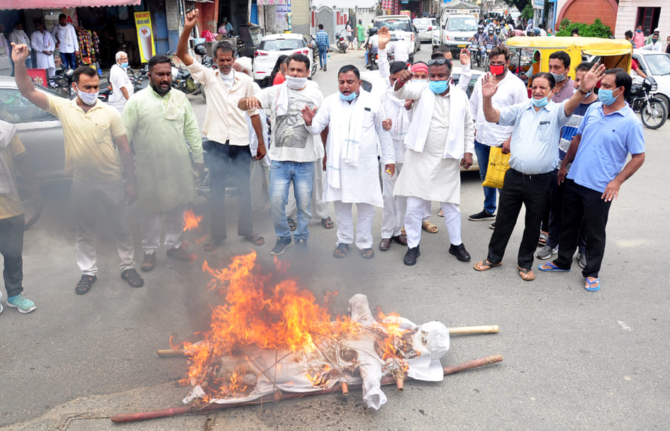 Burnt effigy of school operators