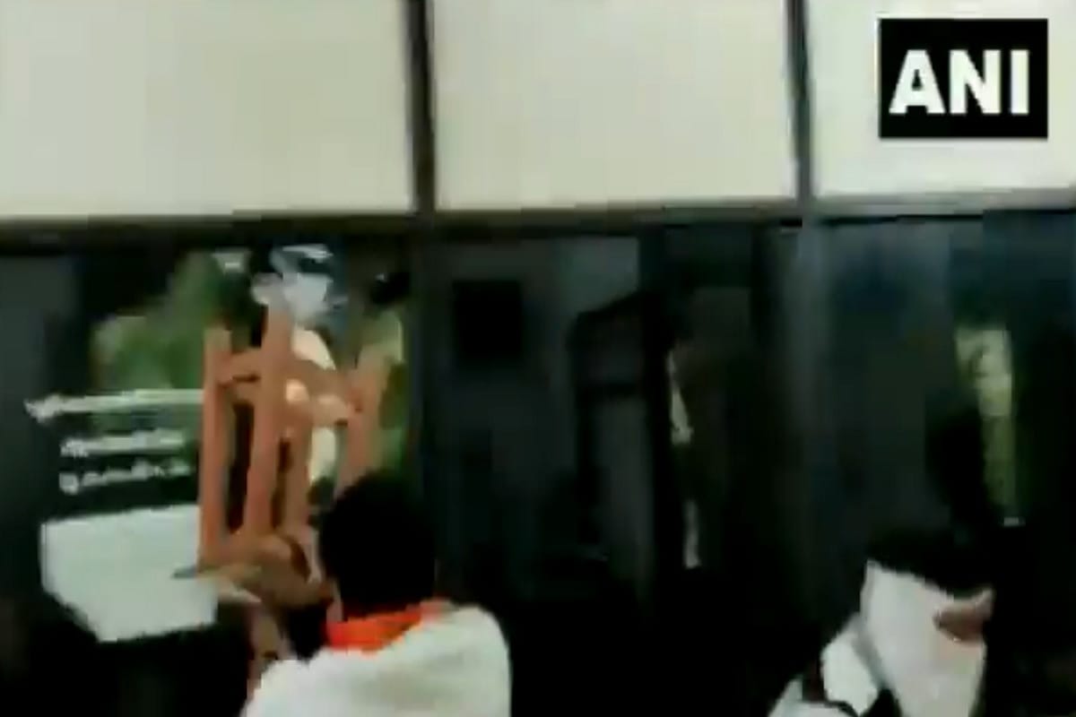 Maharashtra: MNS workers vandalised office of co-director of Agriculture department in Latur