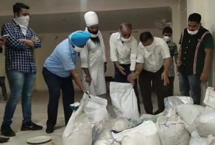 Punjab News in Hindi: MLA Berry opens godown in jalandhar