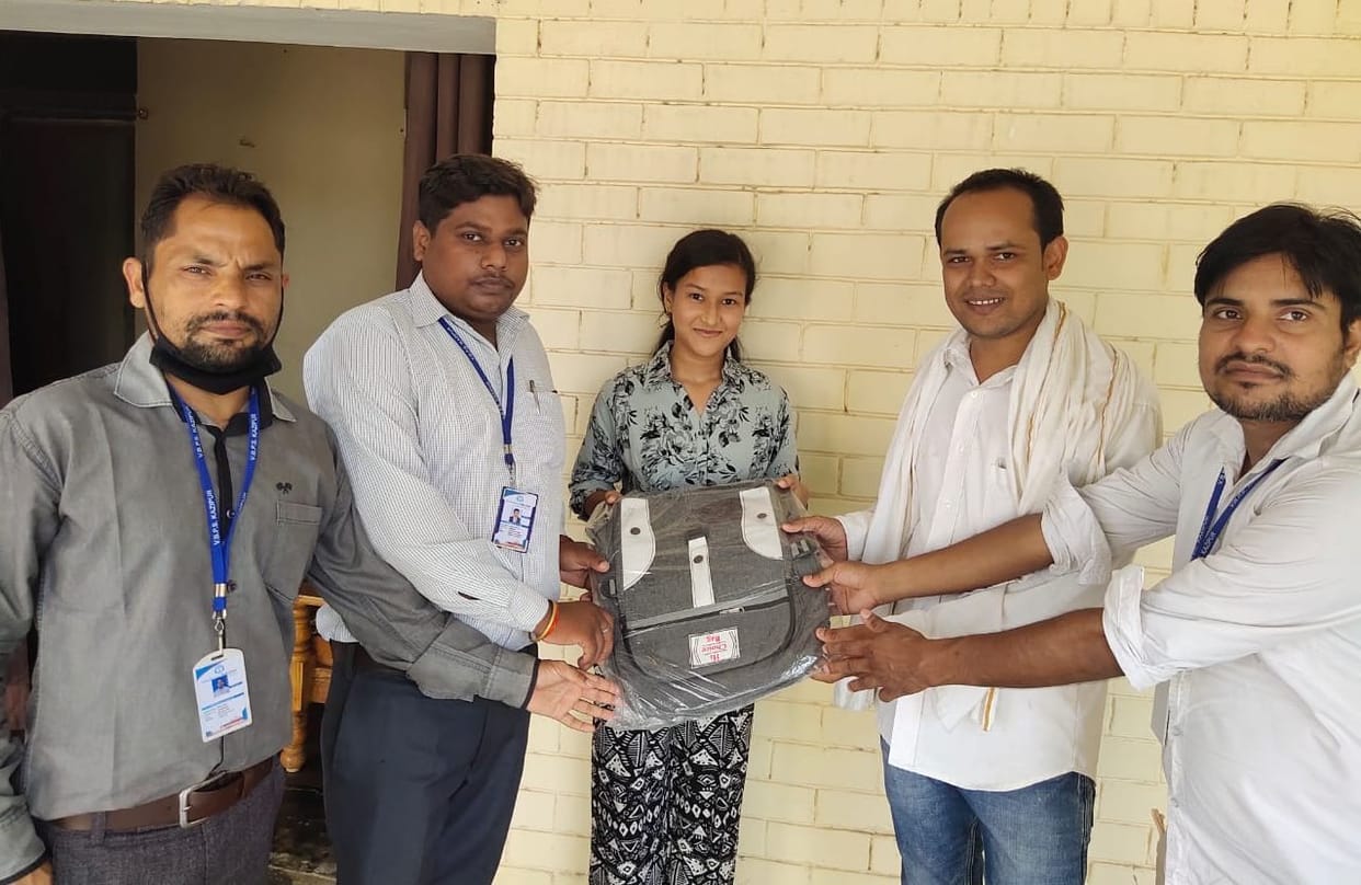 pushpank mishra became topper in cbse high school