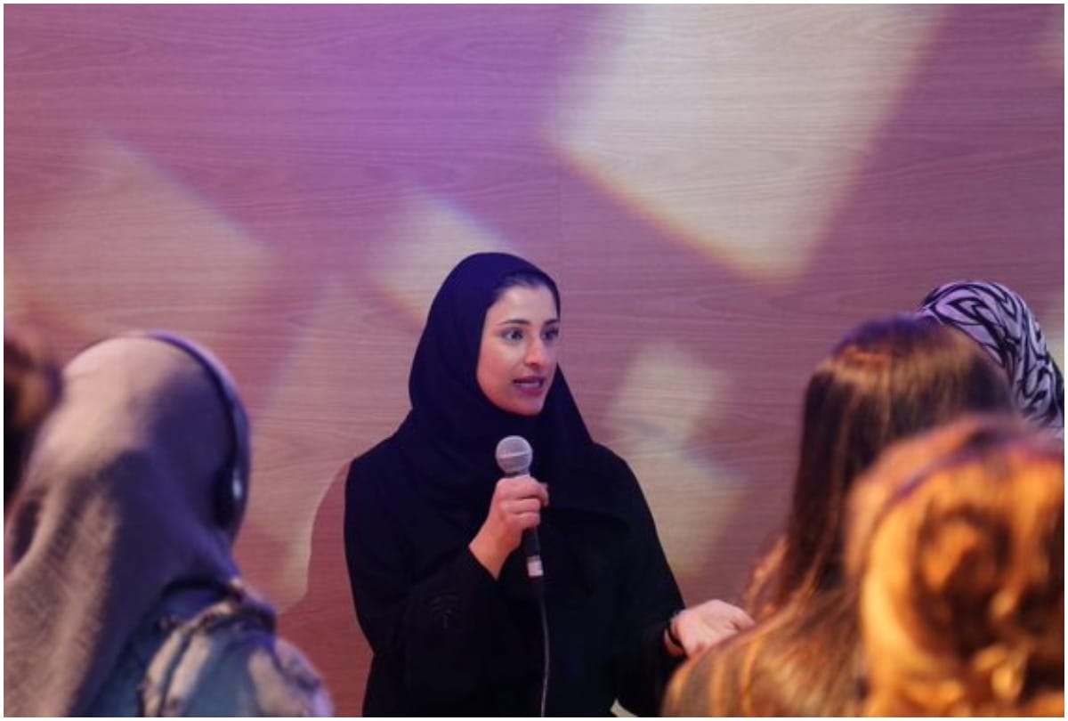 Sarah Al Amiri woman scientist in charge of leading UAE mission to Mars