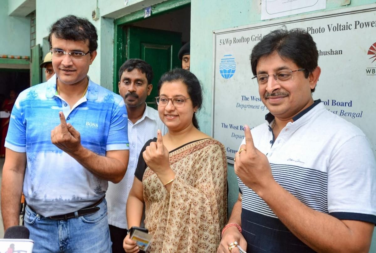 Coronavirus: Sourav Ganguly in home quarantine after brother Snehasish tests positive