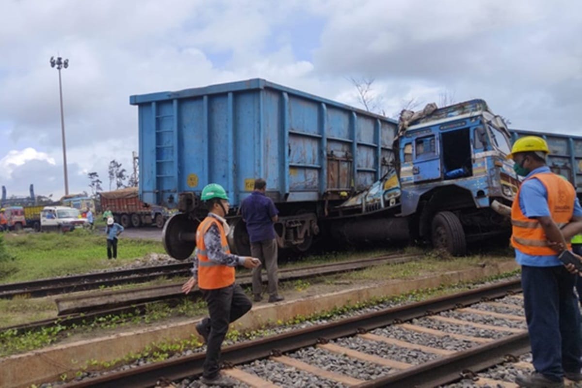 truck collided with train wagon in restricted prohibited area of Paradip Port JSW site with truck