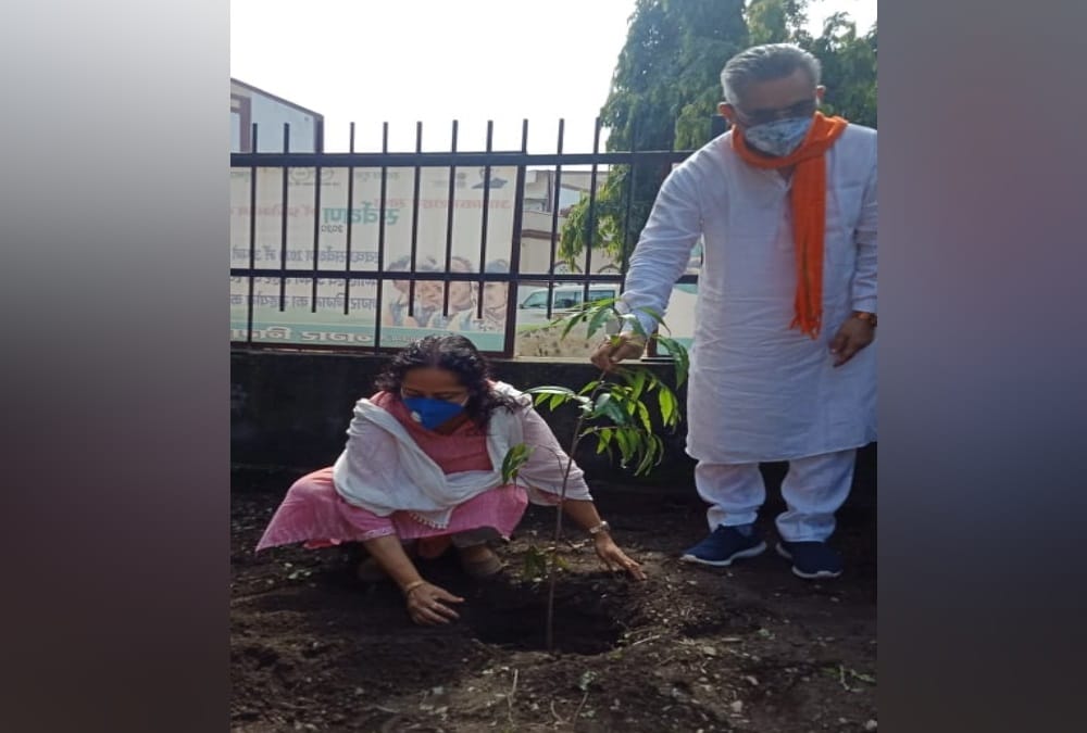 Harela Festival 2020: Plants will be adopted in Uttarakhand, Record of planting 3.50 lakh Plant made in one hour in Dehradun