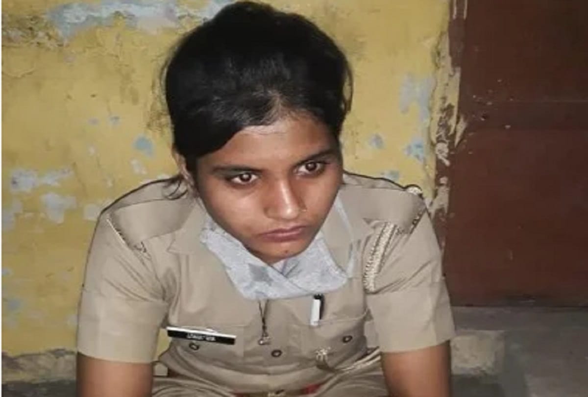 Police attacked to catch alcohol smuggler,  Two Women Constable injured including Inspector