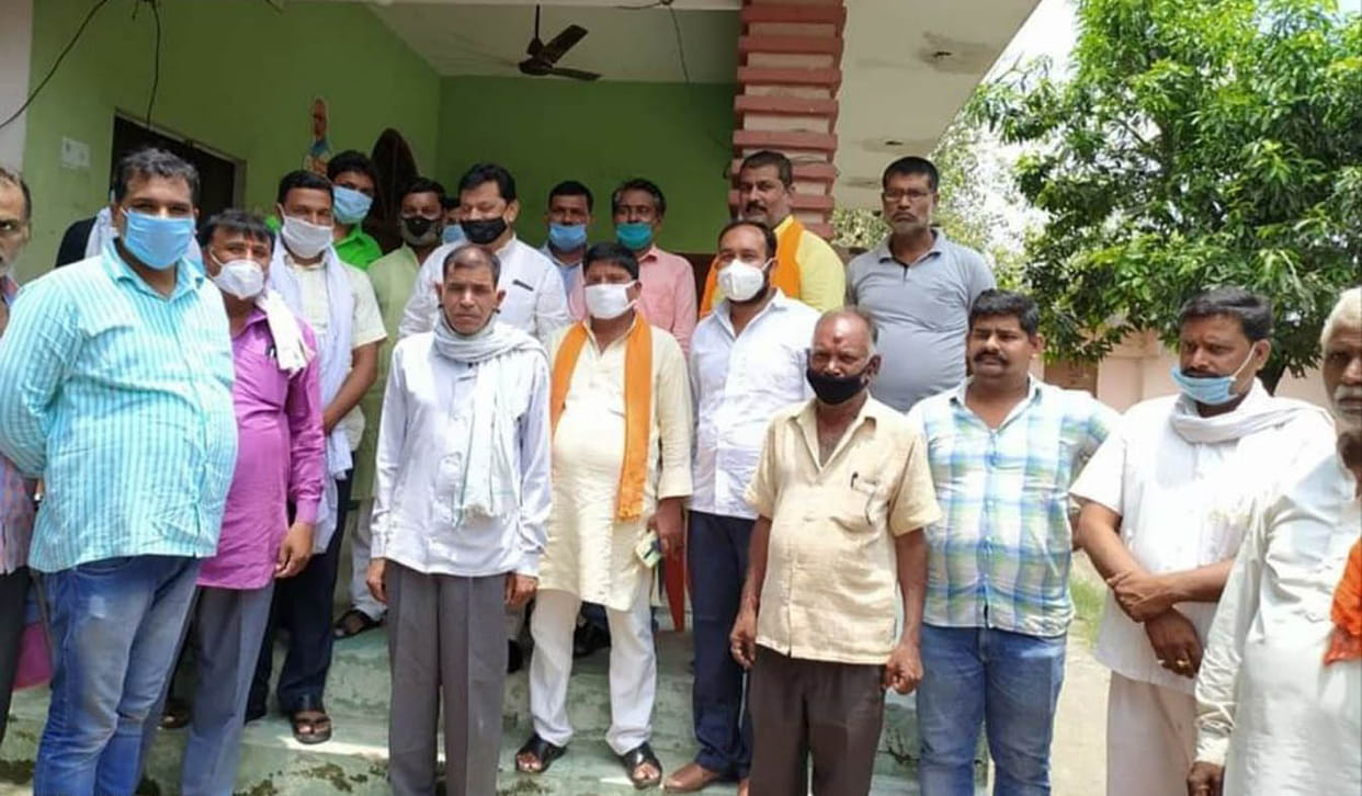 annoyed ward members appeal to mp vijay kumar dubey