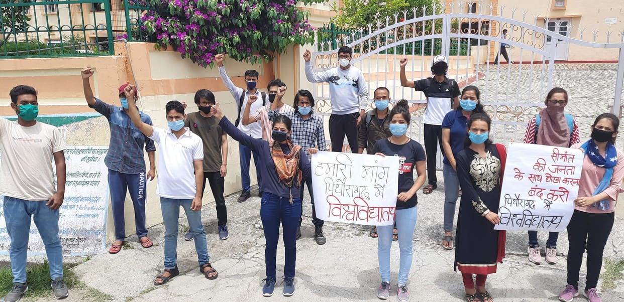 student protest in pithoragarh