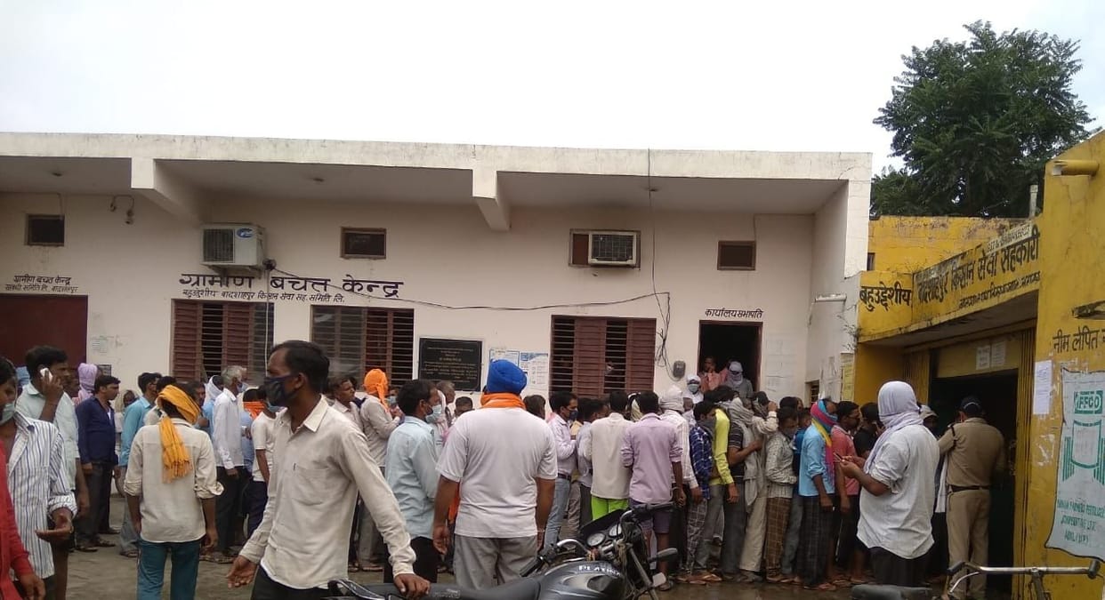 Farmers angry over urea limit and urea to member only
