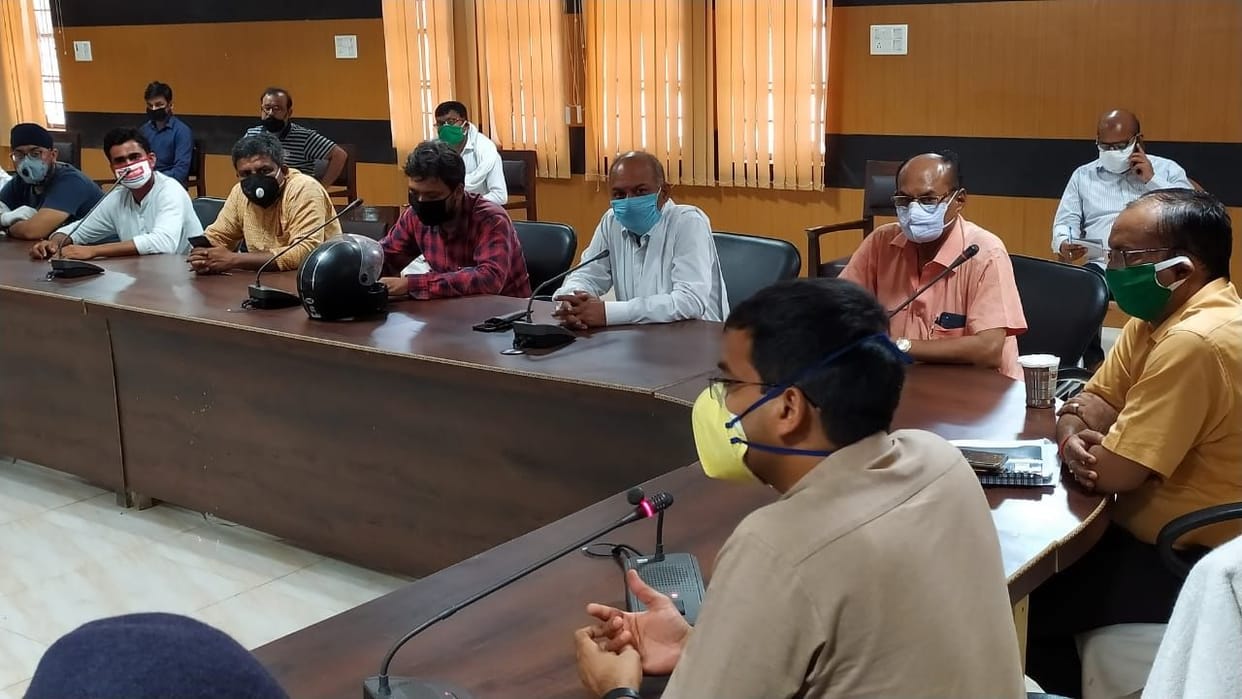 Skepticism ends in Fatehpur, shops will open only four days a week