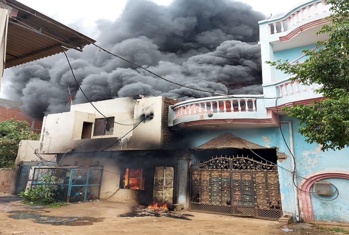 Faridabad Fire News: faridabad chemical factory catches fire many fire tenders at spot all updates
