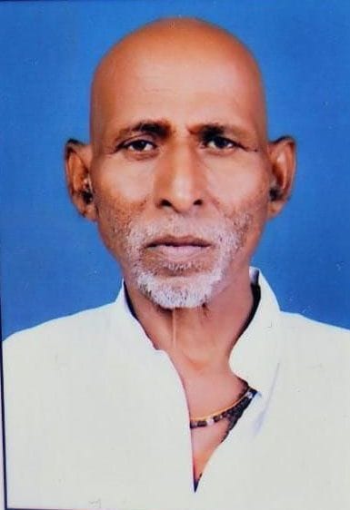 haeeve par kaar palatee, kisaan kee maut