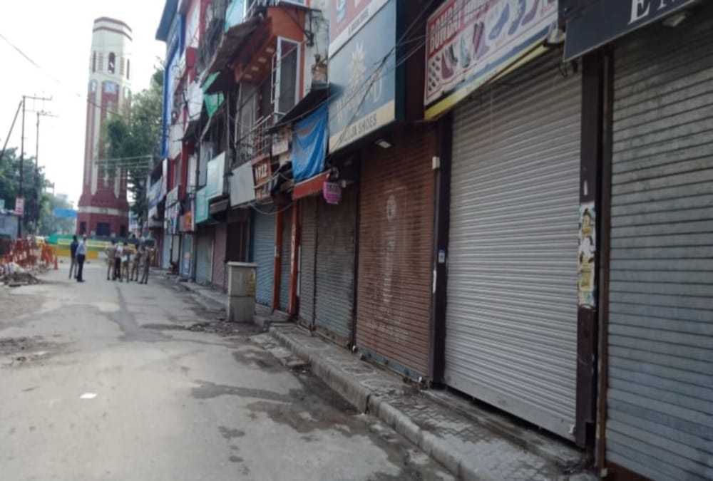 Coronavirus in uttarakhand: Dehradun paltan Market Lockdown and Sanitization Photos