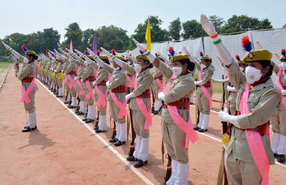 347 women recruits become part of Uttar Pradesh police, swearing in police line