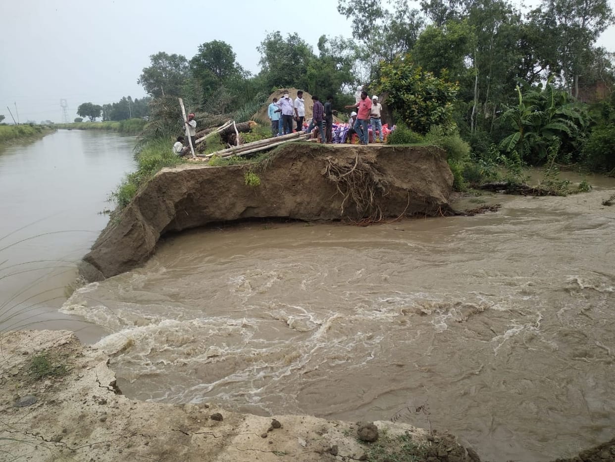 Thousands of bigha crops submerged due to canal cutting