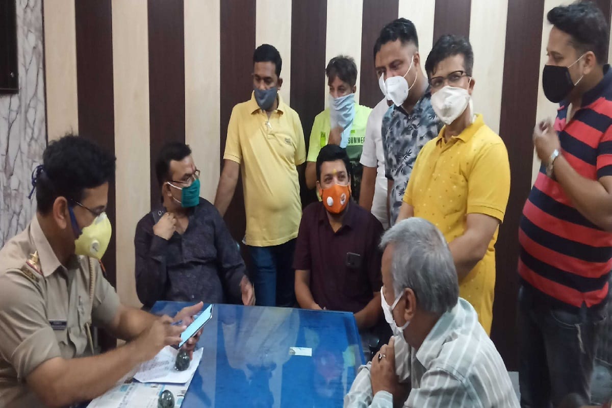Meerut News: Businessmen angry over mocking CM
