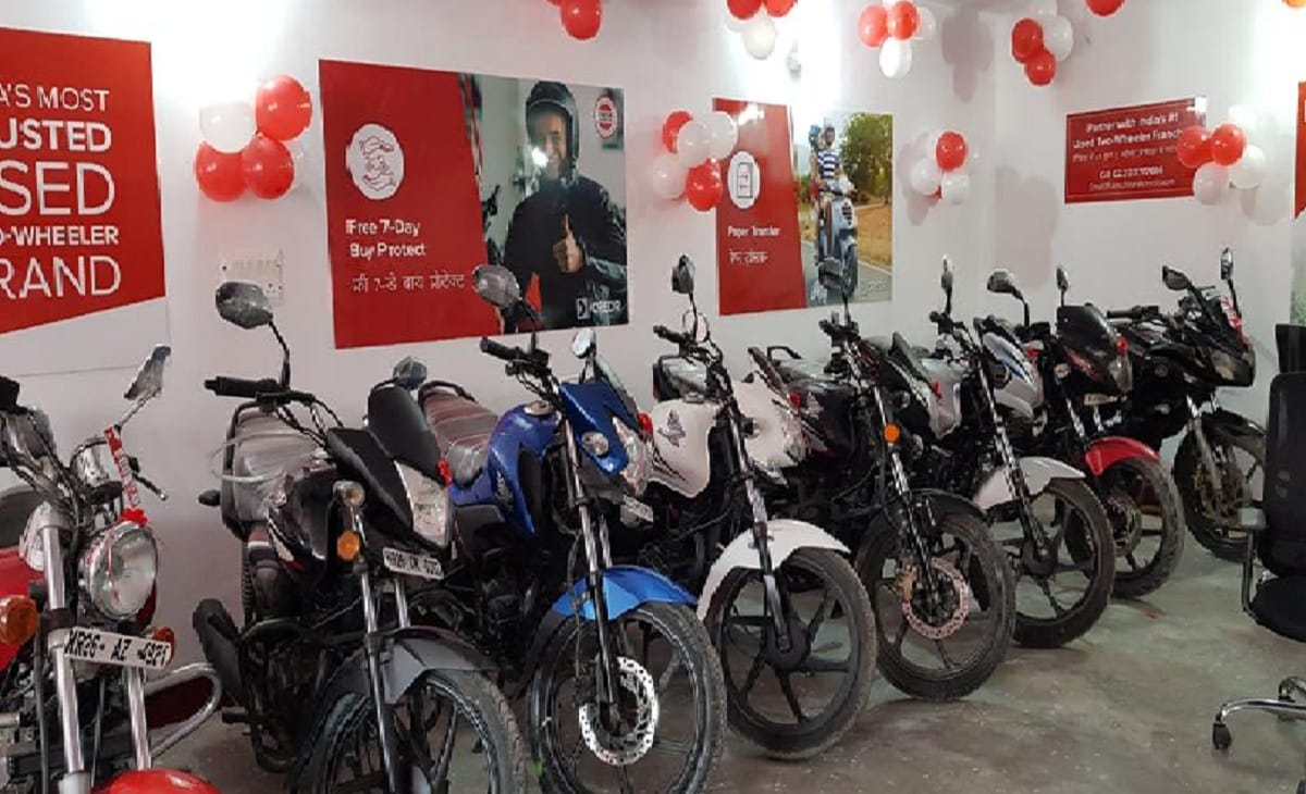 CredR is offering four free services and 12 months warranty on its used bikes