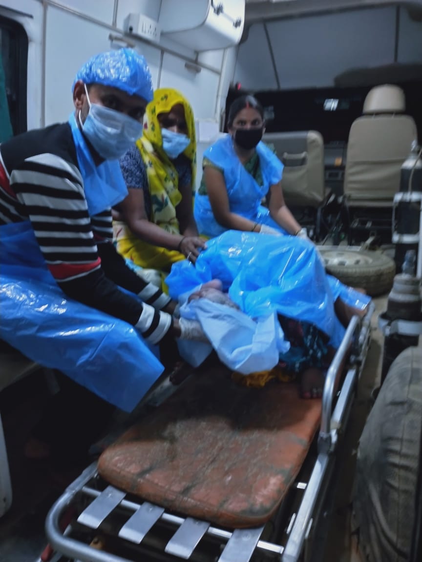 After the accident, the woman gave birth to the child
