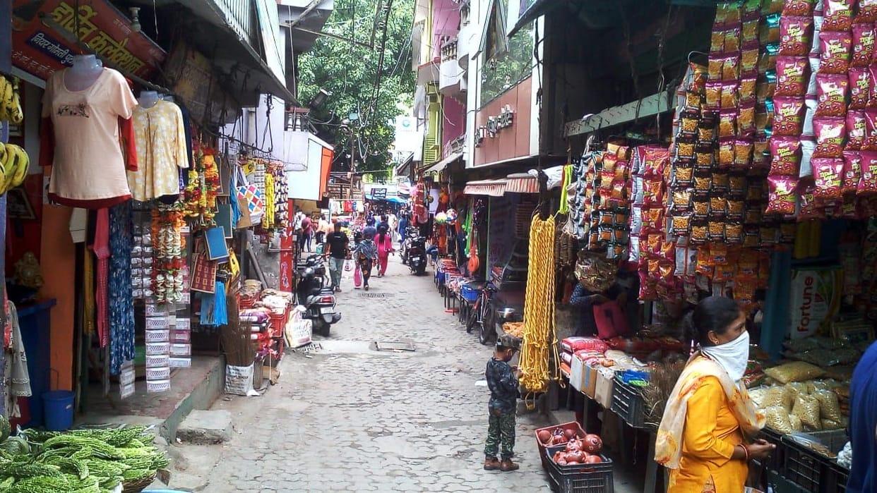 No Croud in Bageshwar Bazar